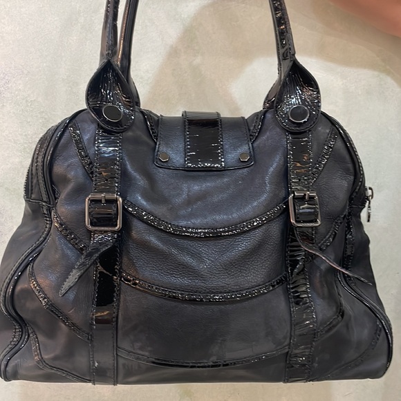 Iceberg pocketbook. Made in Italy. Highest quality black & black patent leather - Picture 2 of 7